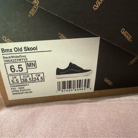 Vans BMX Old Skool Shoes - Picture 2 of 7